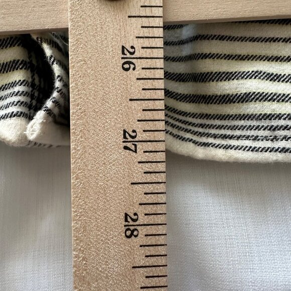 No Boundaries Oversized Men's Large Black Cream Plaid Hooded Flannel Shacket NWT - Picture 7 of 10